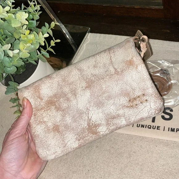 NWT Bed Stu Leather Cadence Wallet Wristlet Crossbody Nectar Lux MSRP $175 - Picture 8 of 16